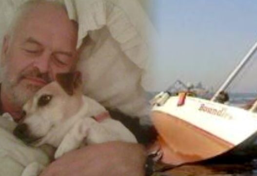 South African Man Saves Dog Before Wife caused Comments in China